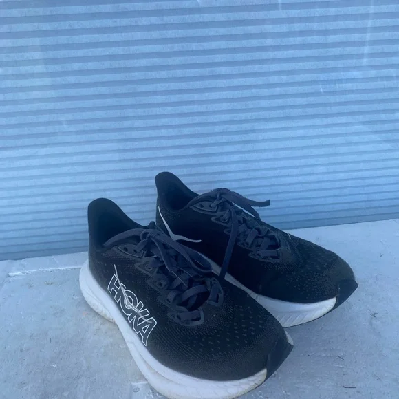 Hoka One One Mach 6 Women's Black White Running Sneakers Size 7B - Picture 5 of 15